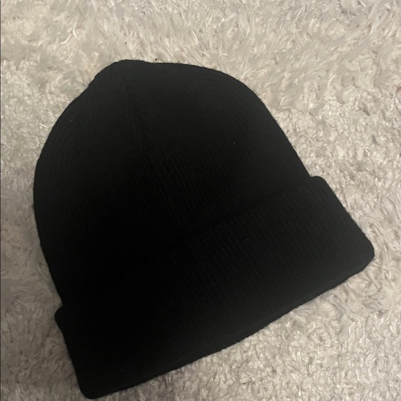 Adidas Black Knit Hat with Gold Emblem - Picture 4 of 8
